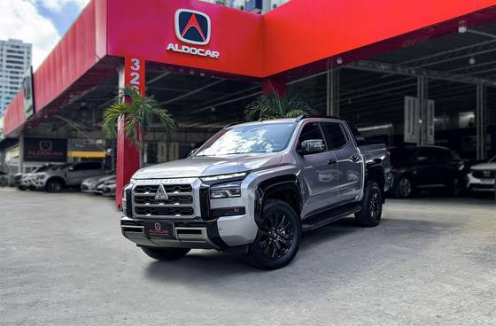 MITSUBISHI TRITON 2.4 BITURBO DIESEL CD KATANA 4X4 AUTOMÁTICO